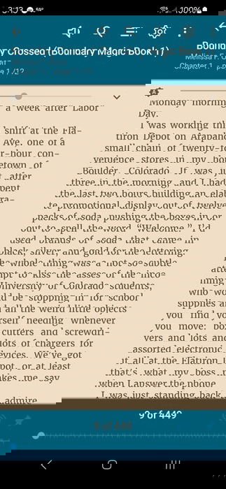 Lire un livre sur l'application de lecture de livres électroniques ReadEra.