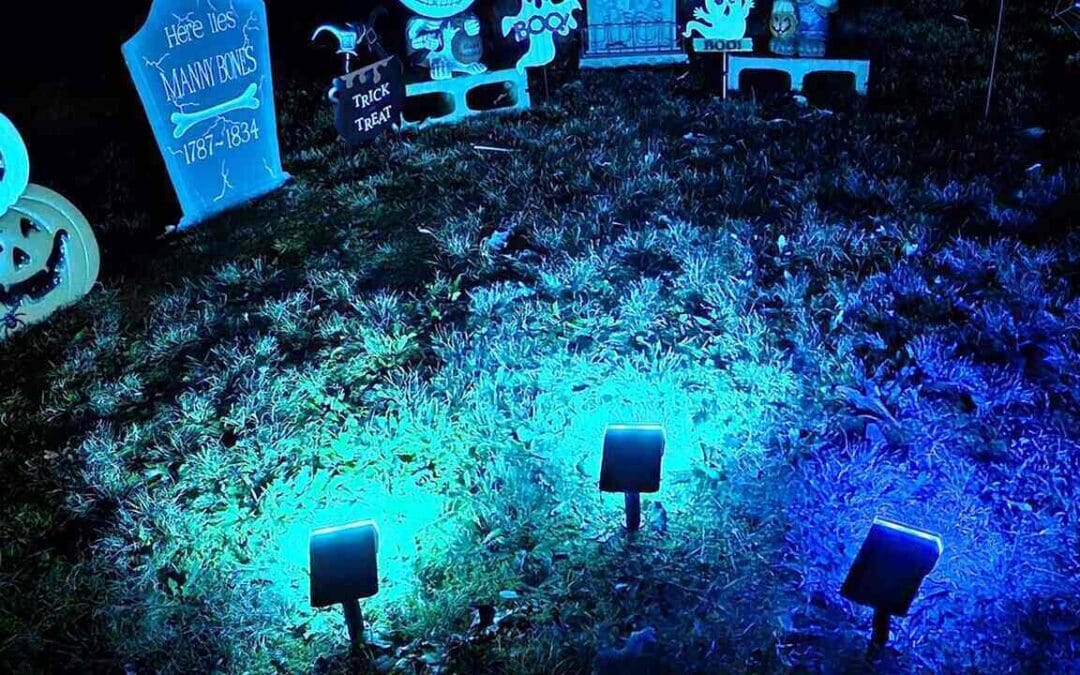 Créez des écrans effrayants personnalisés avec les lampes solaires intelligentes AiDot Linkind SL5