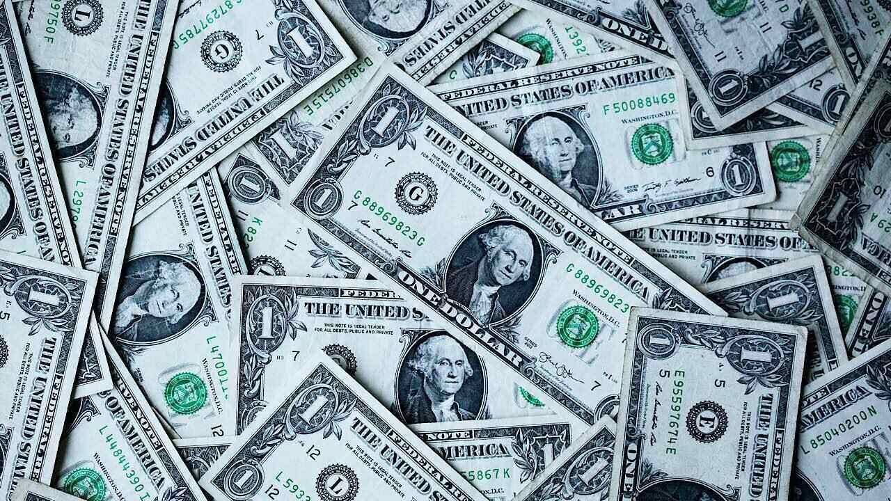 Black Friday Online Spending Featured