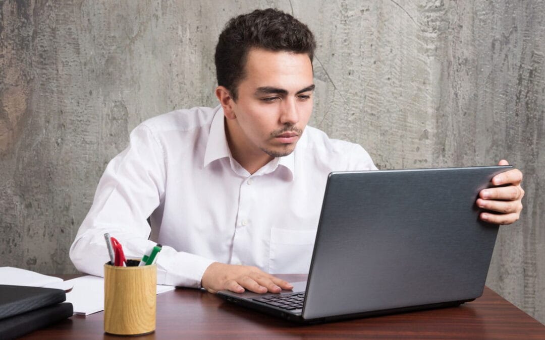 7 façons d'assurer la confidentialité de la webcam PC et pas d'espionnage