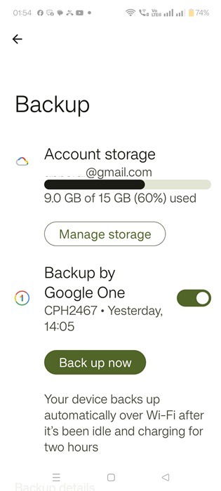 Google "Sauvegarder maintenant" Option de téléphone avec les détails du stockage du compte.