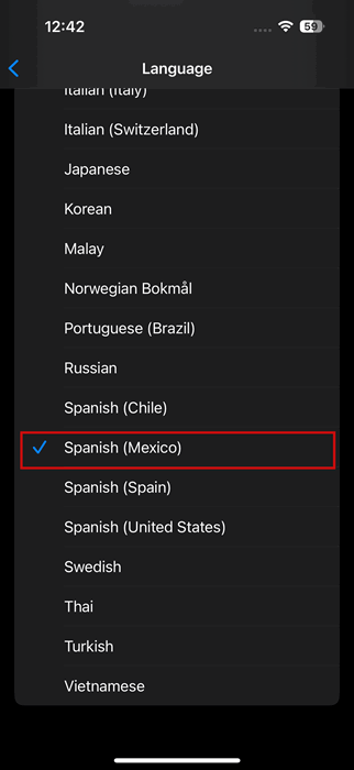 Passer à la nouvelle langue Siri sur iPhone.