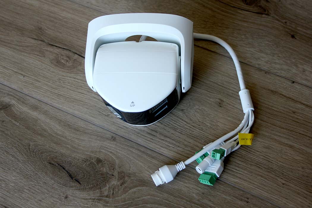 Annke 180 Panoramic Cam ci-dessus