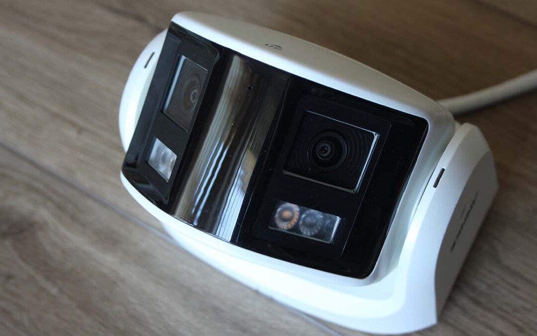 Jetez un large filet de sécurité avec une caméra panoramique Annke 180 °