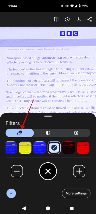 Ajout de filtres au texte agrandi à l'aide de l'application Google Magnifier,