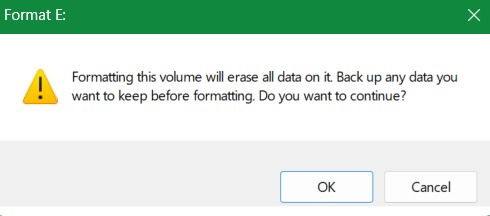 Fenêtre d'avertissement dans la gestion du disque lors de la mise en forme d'un volume de lecteur USB.