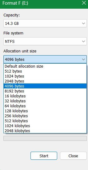 4096 octets est la taille de l'unité d'allocation par défaut pour un formatage de lecteur USB.
