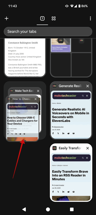 Création d'un groupe d'onglets dans Chrome sur Android par glisser-déposer.