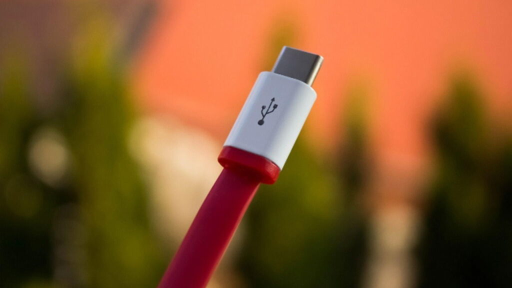 USB-C cable.
