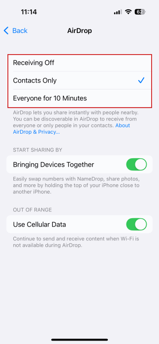 Affichage des options de partage pour AirDrop sur iPhone.