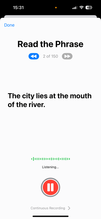S'exprimant des phrases pour une voix personnelle sur iPhone.