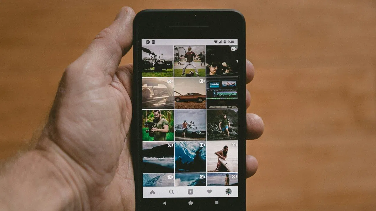 Featured Image: Google Photos Motion Disable