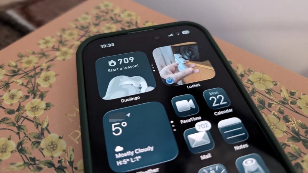 Locket App Social Interactions 2 Featured