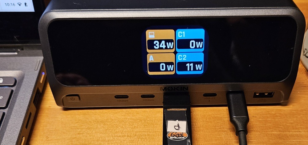 Simplifiez le bureau avec l'écran LCD de la station d'accueil Mokin Dockpro Pu1102