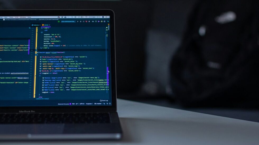 Transformez votre terminal en une page Web partageable avec TTYD ...